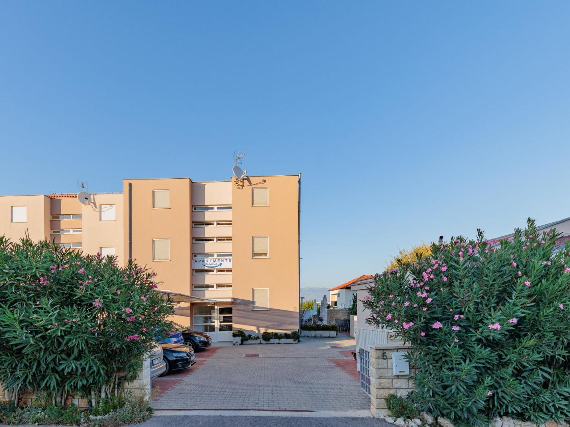 נין Apartment Mlasina-3 By Interhome מראה חיצוני תמונה