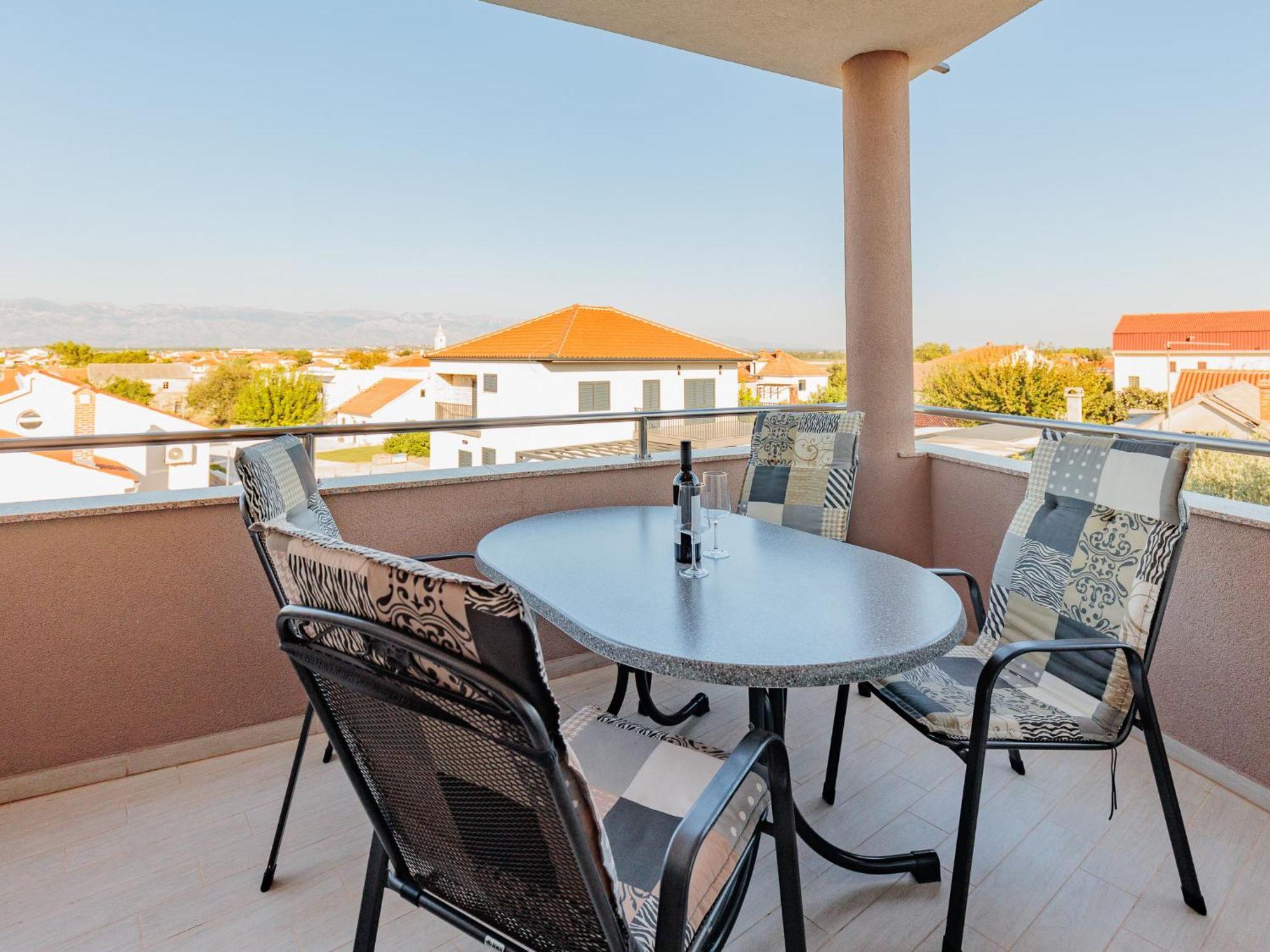נין Apartment Mlasina-3 By Interhome מראה חיצוני תמונה